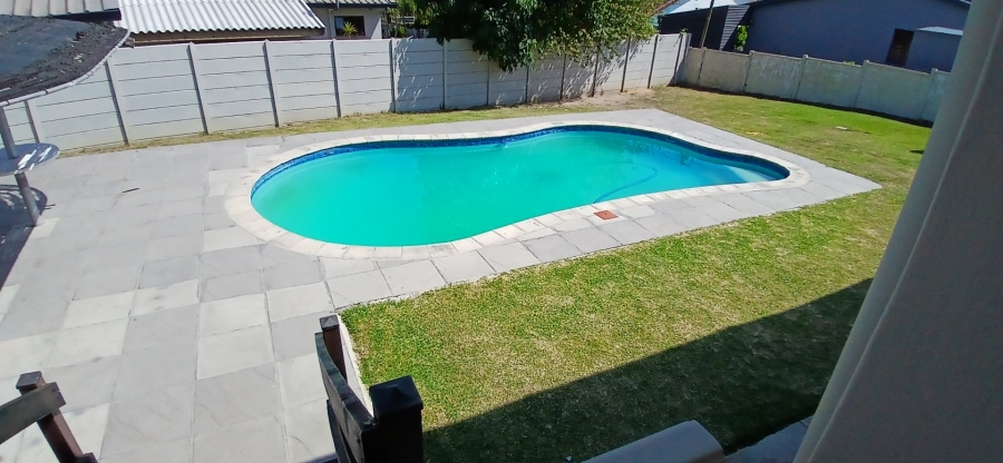 3 Bedroom Property for Sale in Dormehls Drift Western Cape